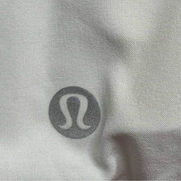 Lululemon Circuit Breaker Skirt - Picture 3 of 5